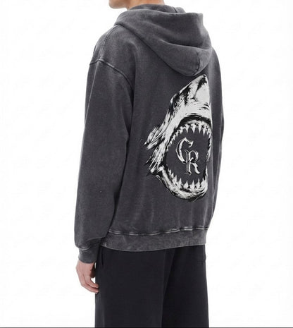 Bluza z kapturem acid wash Apex Jaw CERBER z nadrukiem rekina na modelu - tył pod kątem